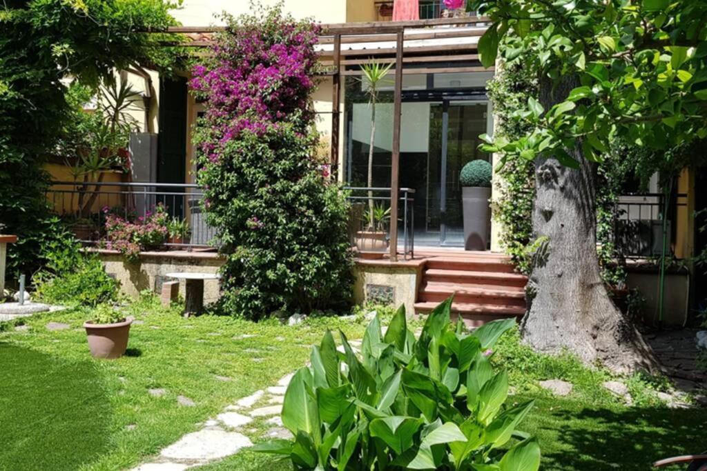 Appartement La Casa Con Piscina Riscaldata Interna Anna Luxury Garden à Pise Extérieur photo