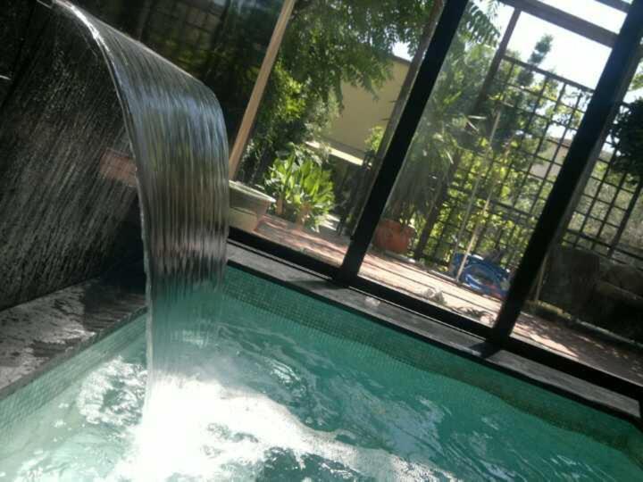 Appartement La Casa Con Piscina Riscaldata Interna Anna Luxury Garden à Pise Extérieur photo