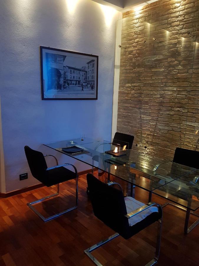 Appartement La Casa Con Piscina Riscaldata Interna Anna Luxury Garden à Pise Extérieur photo