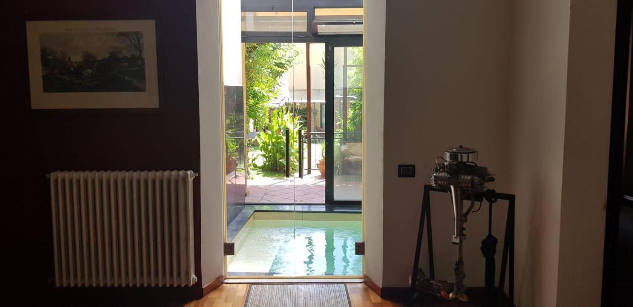 Appartement La Casa Con Piscina Riscaldata Interna Anna Luxury Garden à Pise Extérieur photo
